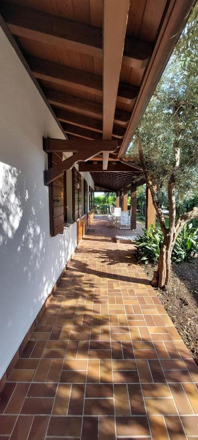 Elisa Holidays Puegnago sul Garda Exterior foto