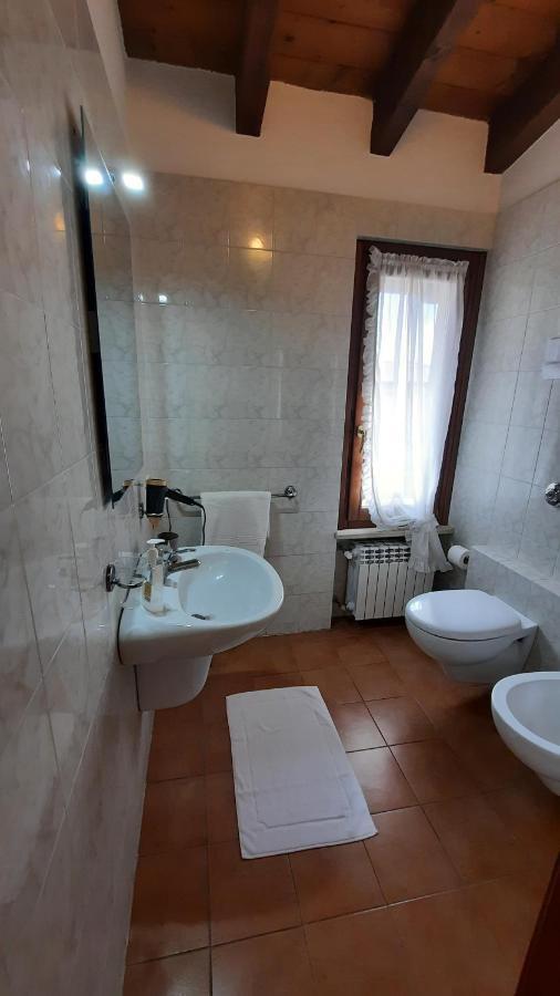 Elisa Holidays Puegnago sul Garda Exterior foto