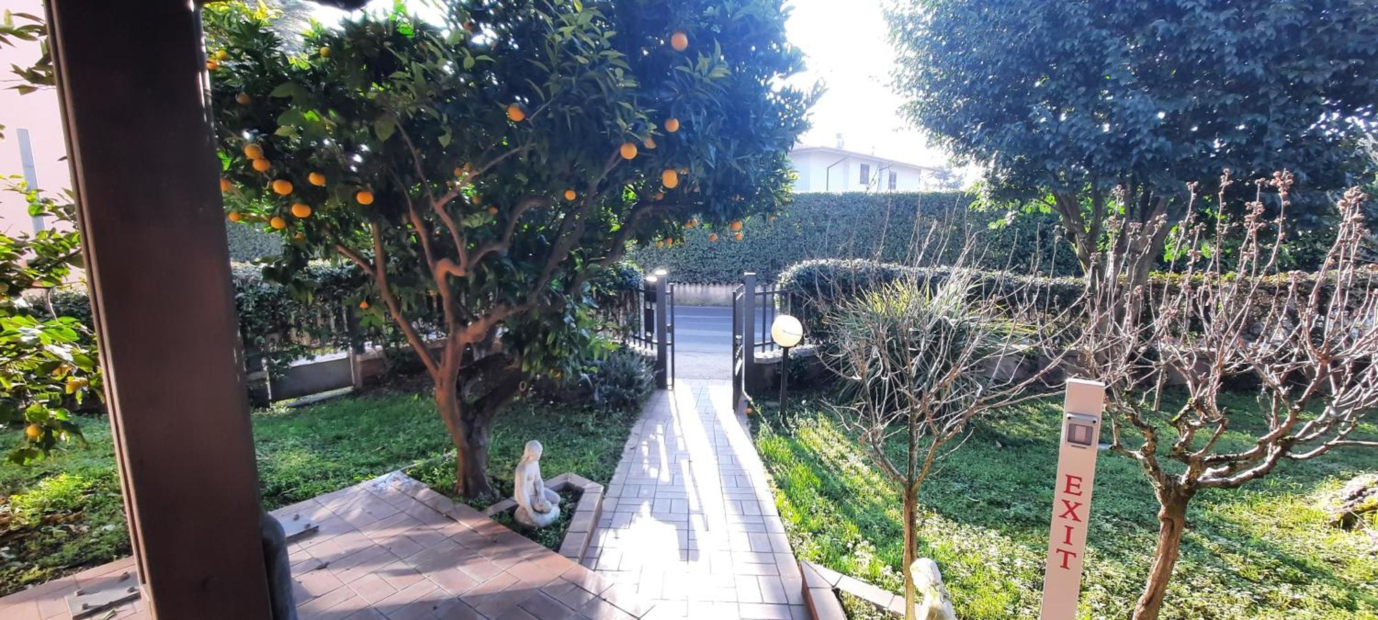Elisa Holidays Puegnago sul Garda Exterior foto
